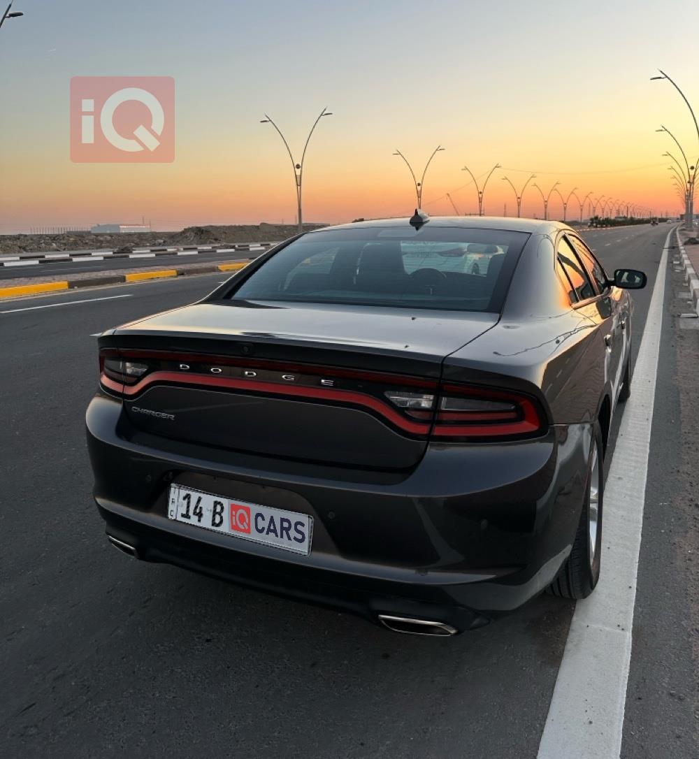 دودج تشارجر